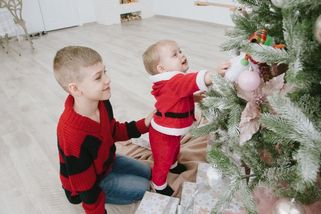 Manžel řekl, že nemá rád Vánoce, takže je nemůžeme slavit. Děti to nechápou, ale prý mají smůlu - Médium.cz